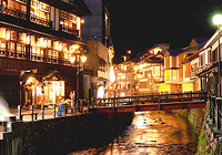 銀山温泉